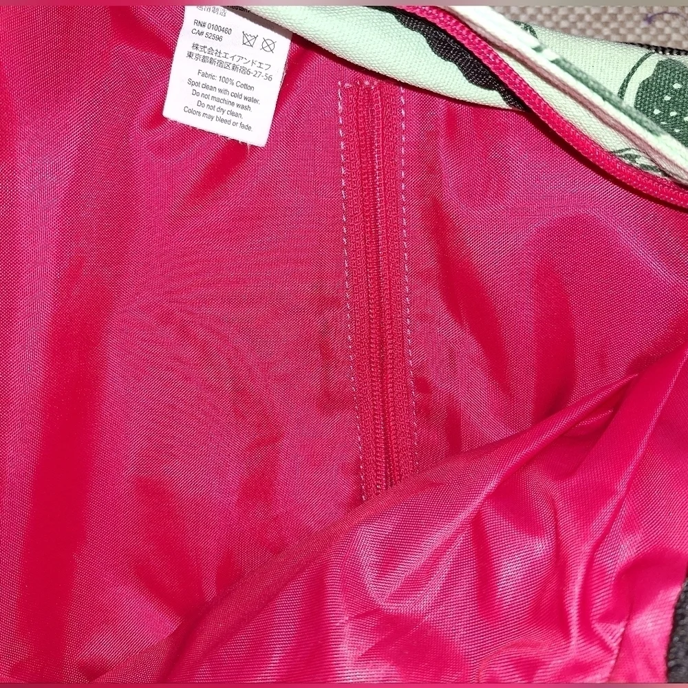 A Kavu rope sling bag in great condition.  Watermelon print. - Picture 2 of 6